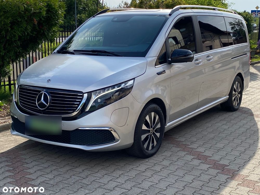 Mercedes-Benz Klasa V - 1