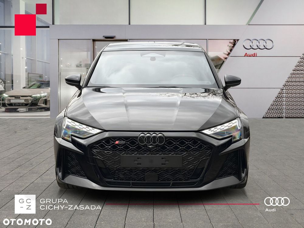 Audi RS3 Limousine - 2