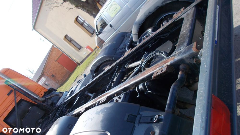 MAN TGS BECZKA ASENIZACJA, KRÓTKI ROZSTAW 410cm, EURO-5, 3-y OSIOWY, OŚ SKRĘTNA, 6x2 - 25