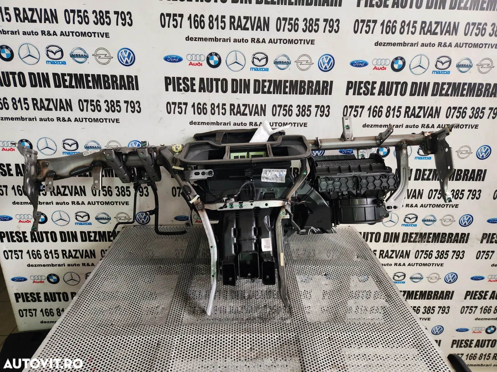 Traversa Armatura Carcasa Aeroterma Tulumba Bord Vw T-Roc Volan Stanga Dezmembrez Vw T-Roc - Dezmem - 5