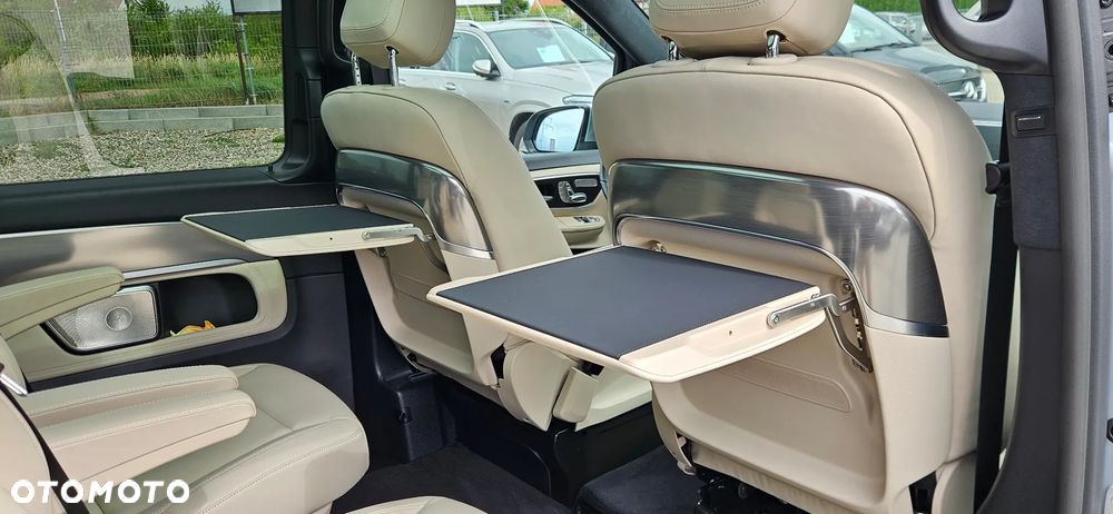 Mercedes-Benz Klasa V 300 d 4-Matic 9G-Tronic Exclusive (d³ugi) - 15