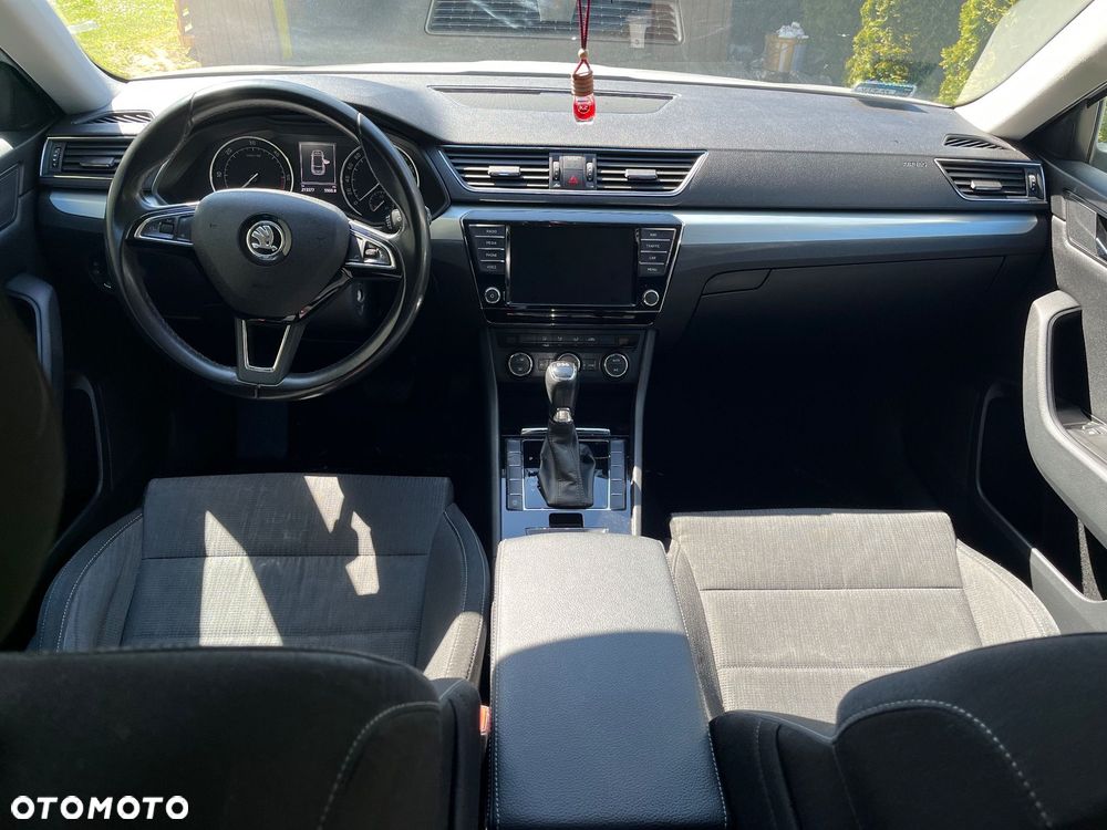 Skoda Superb 1.6 TDI Ambition DSG - 15