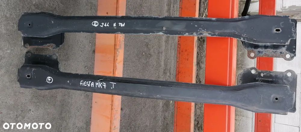 FORD FIESTA MK7 BELKA ZDERZAKA TYŁ - 1