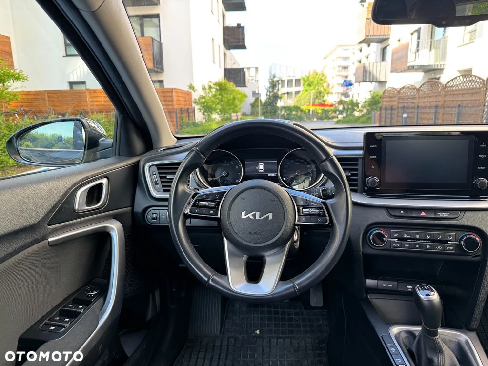 Kia XCeed 1.0 T-GDI M - 14