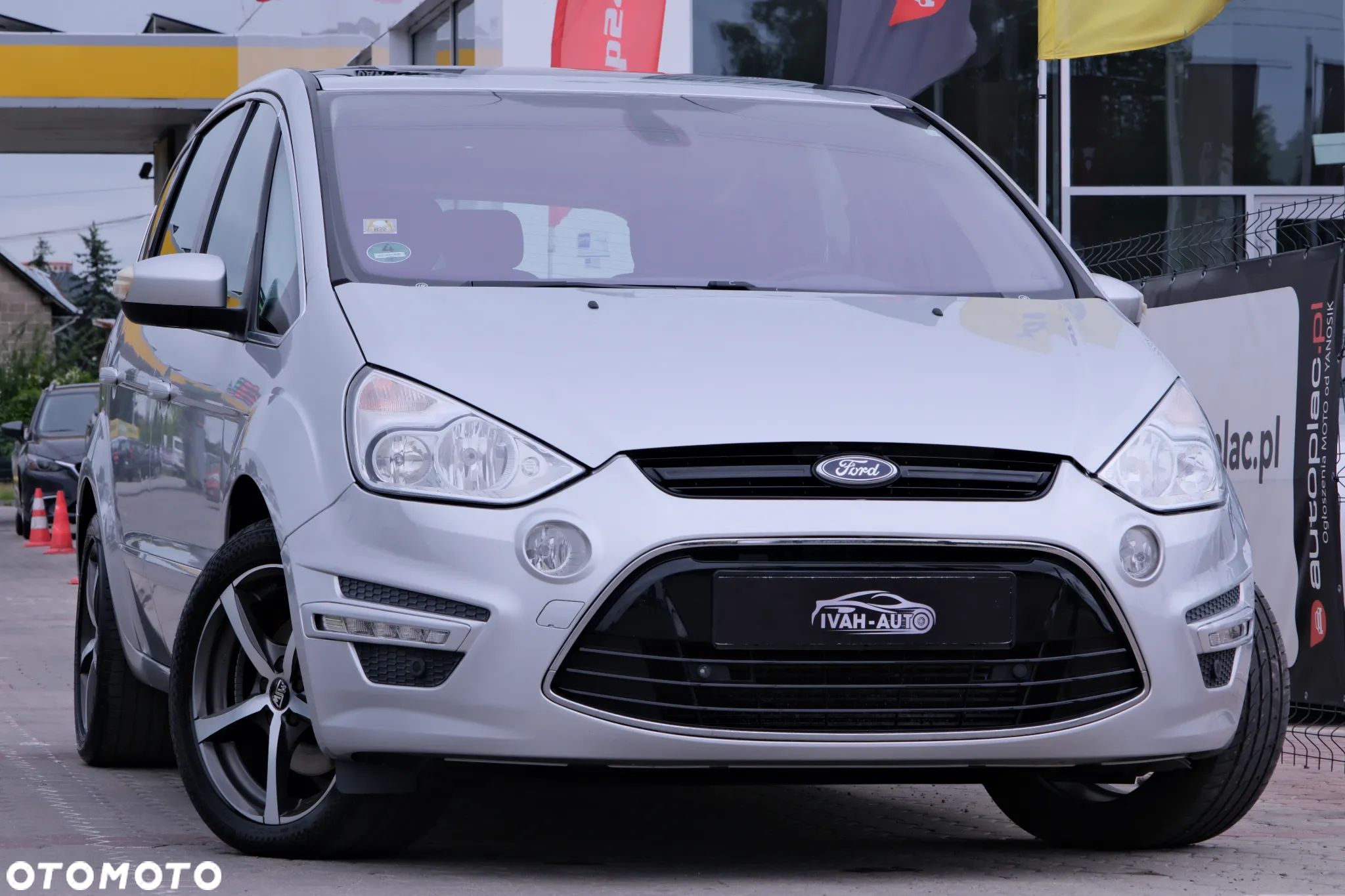 Ford S-Max 2.0 TDCi DPF Titanium - 1