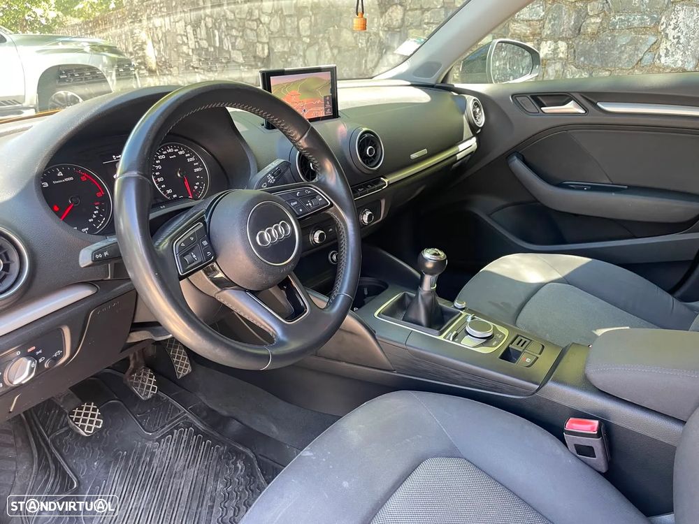 Audi A3 1.6 TDI - 8