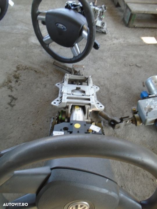Colana de volan Volkswagen Golf 5 din 2003 - 2