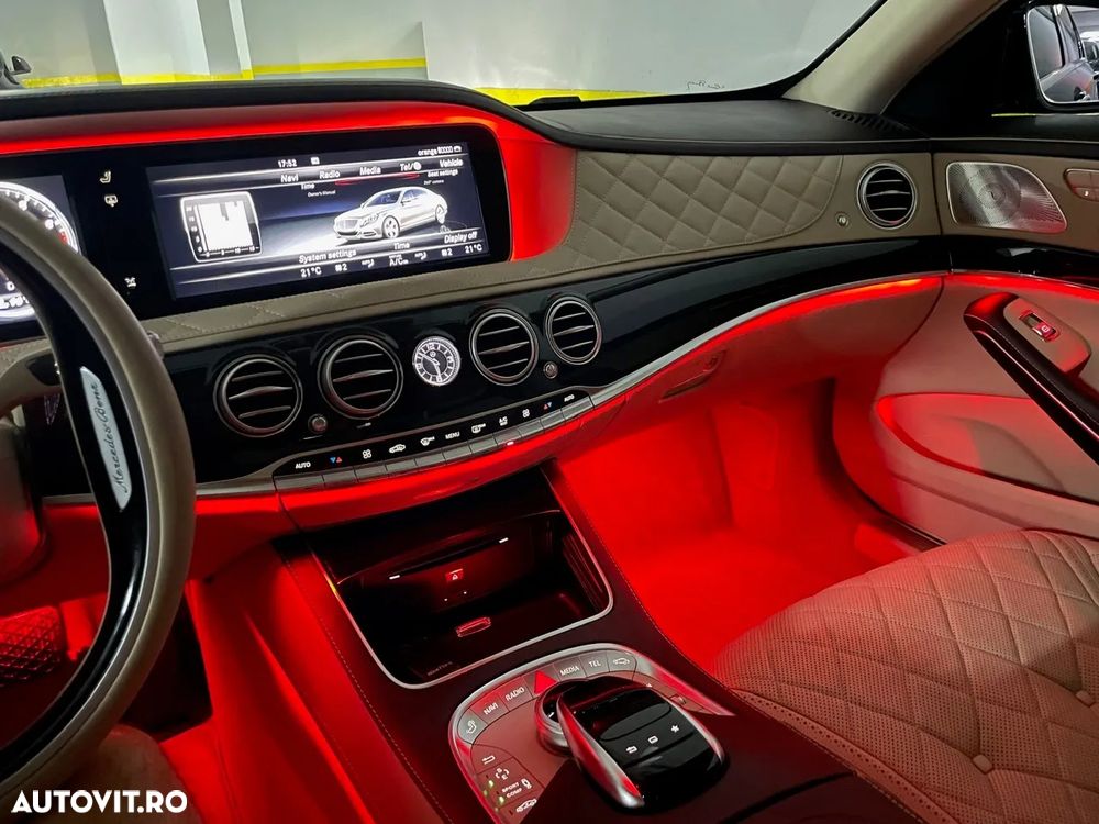 Mercedes-Benz S 500 4MATIC Aut - 34
