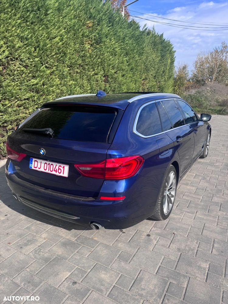BMW Seria 5 530d xDrive Touring Aut. Luxury Line - 4