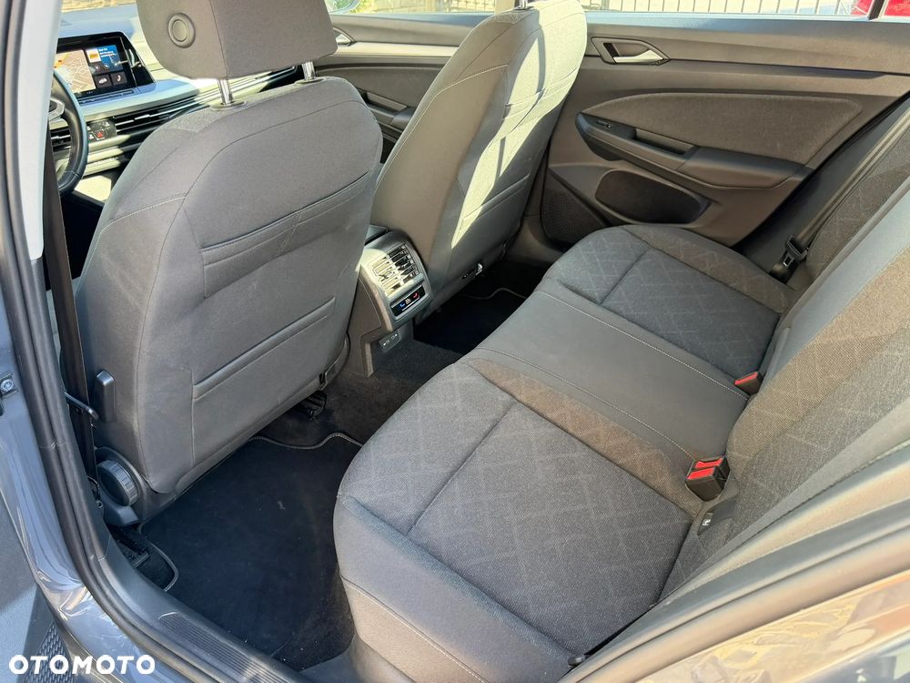 Volkswagen Golf 2.0 TDI SCR Life - 12