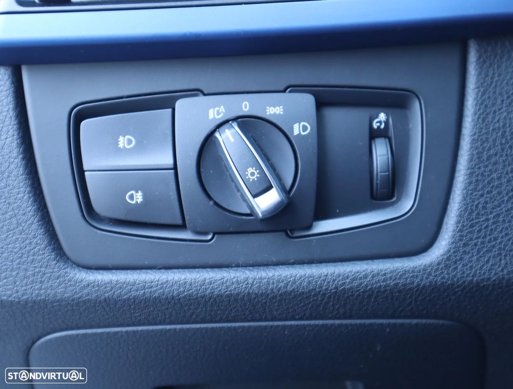 BMW 320 Gran Turismo d Auto Pack M - 32