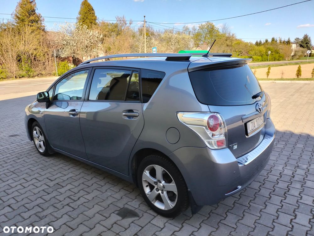Toyota Verso 2.0 D-4D Sol - 3