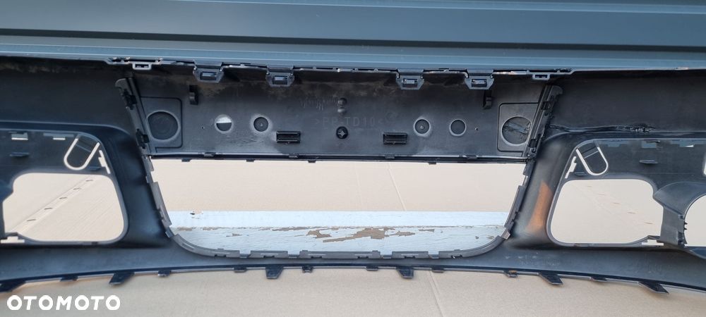 RENAULT LAGUNA III LIFT 2011- Zderzak przód oryginał MG018 - 9