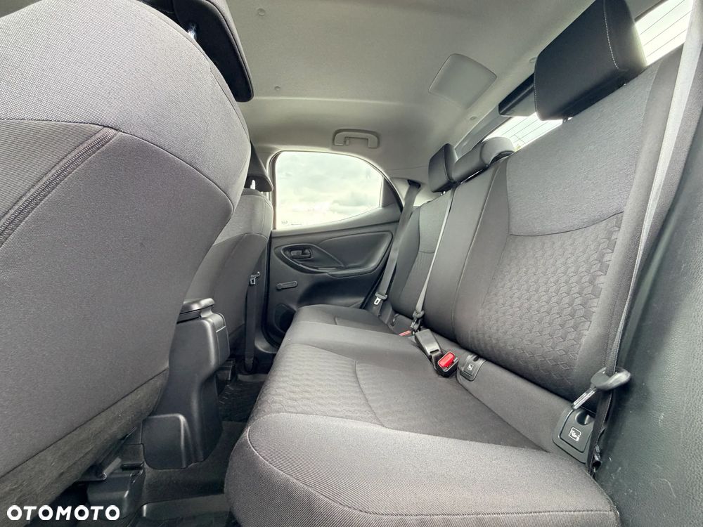 Toyota Yaris Hybrid 1.5 Comfort - 16