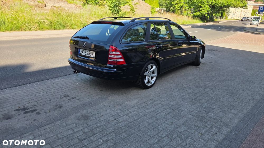Mercedes-Benz Klasa C 180 Kompressor Avantgarde Sport Edition - 6