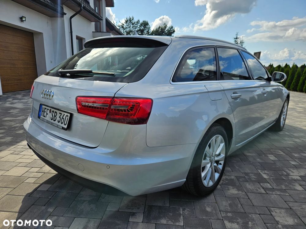 Audi A6 - 6