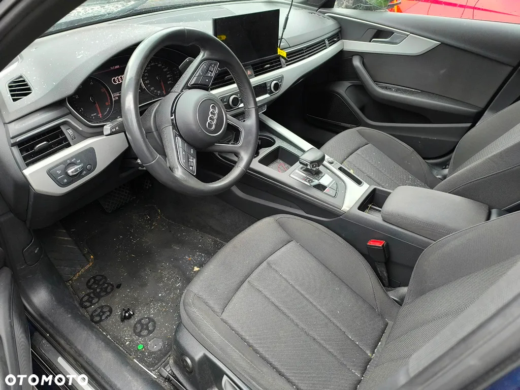 Audi A4 35 TDI S tronic advanced - 22