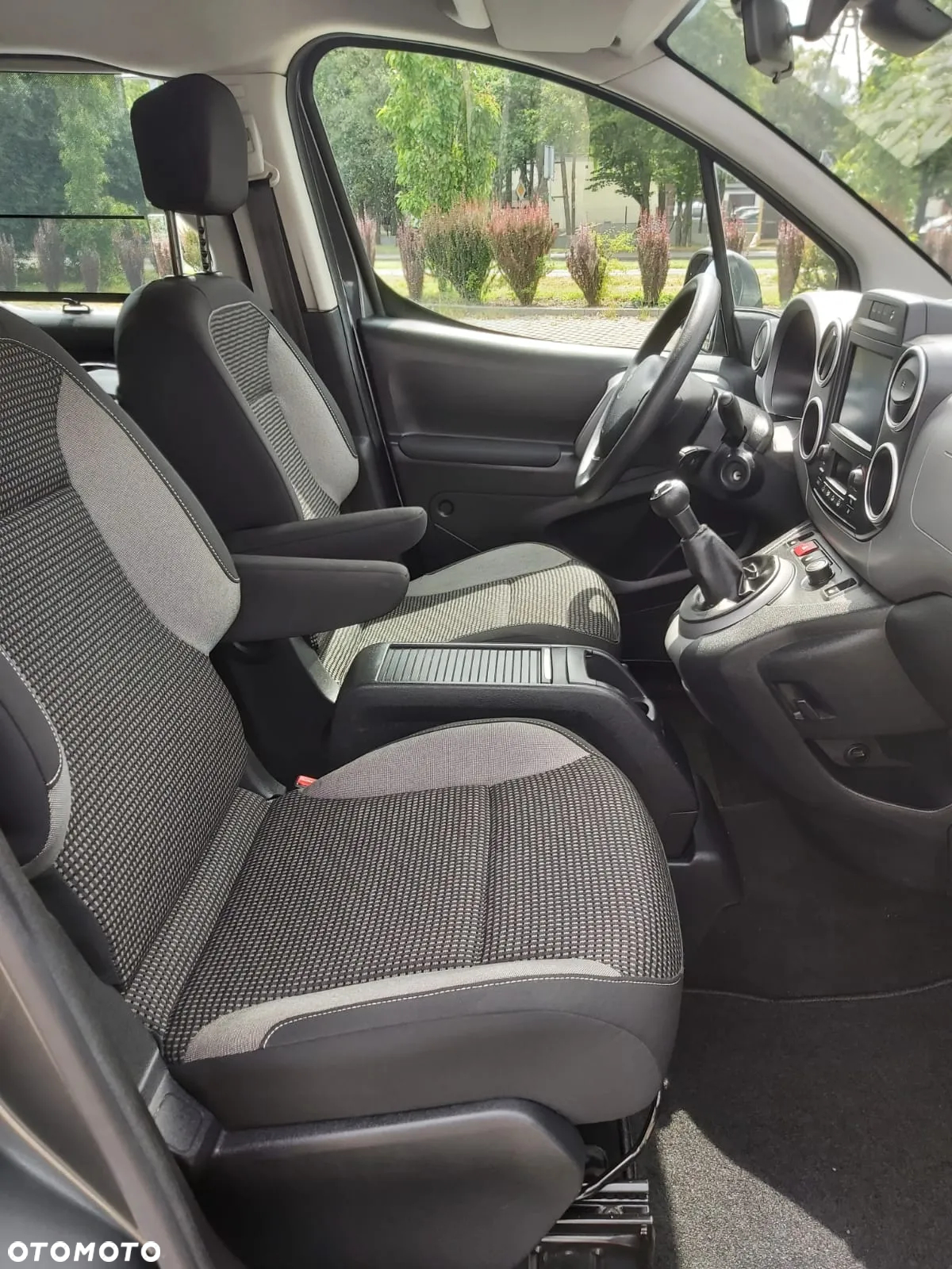 Peugeot Partner Tepee BlueHDi 100 Stop&Start Allure - 16