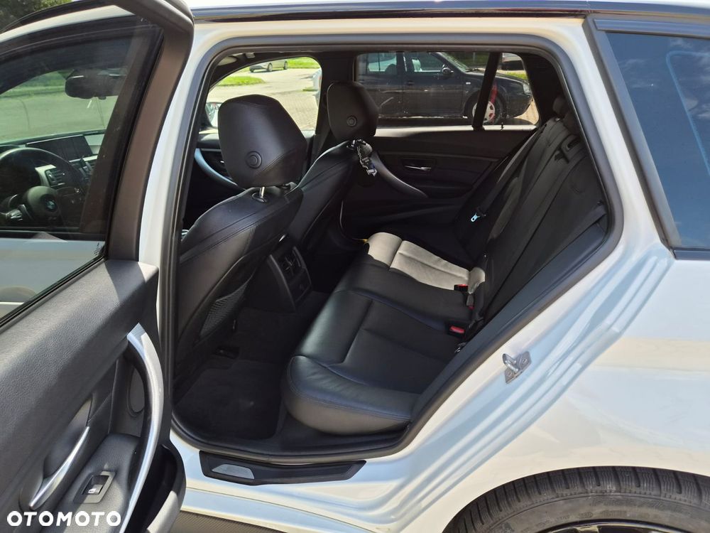 BMW Seria 3 - 17