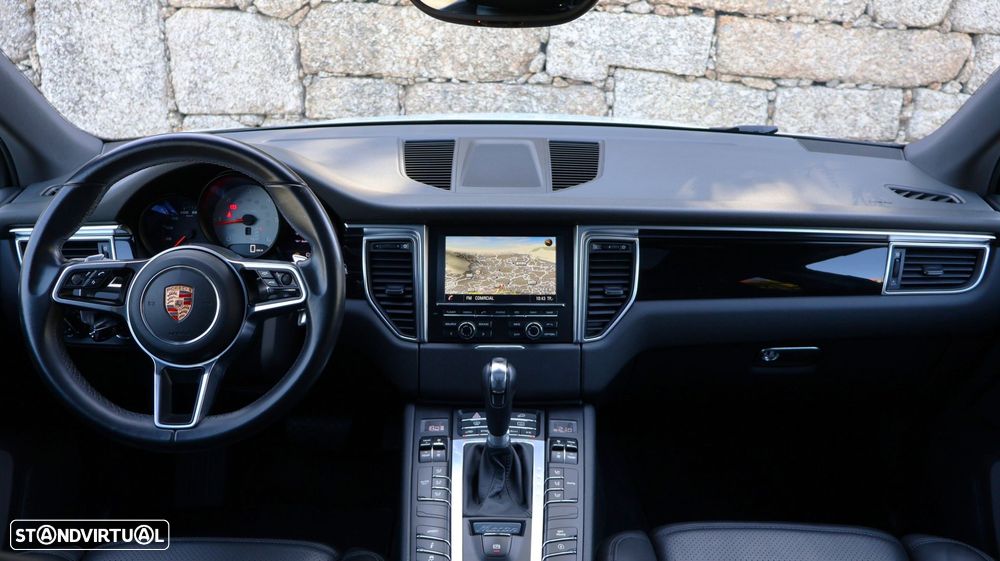 Porsche Macan S - 2