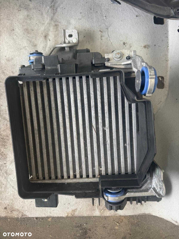 Chłodnica powietrza intercoolera Opel Combo, Granland, Peugeot 308