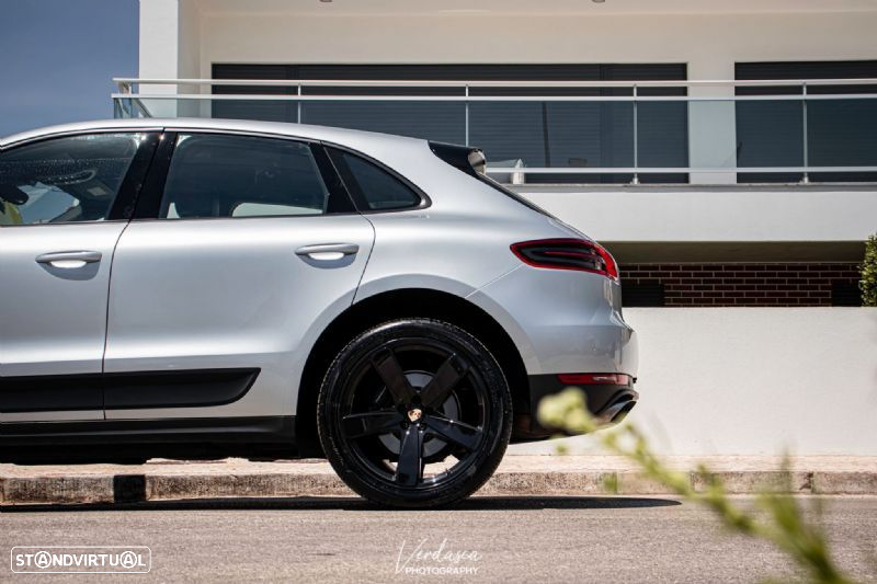 Porsche Macan Standard - 21