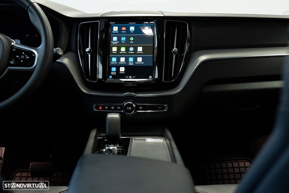 Volvo XC 60 2.0 T6 PHEV Plus Dark AWD - 35