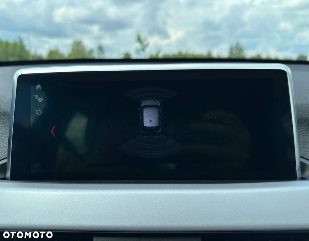 BMW X1 - 24