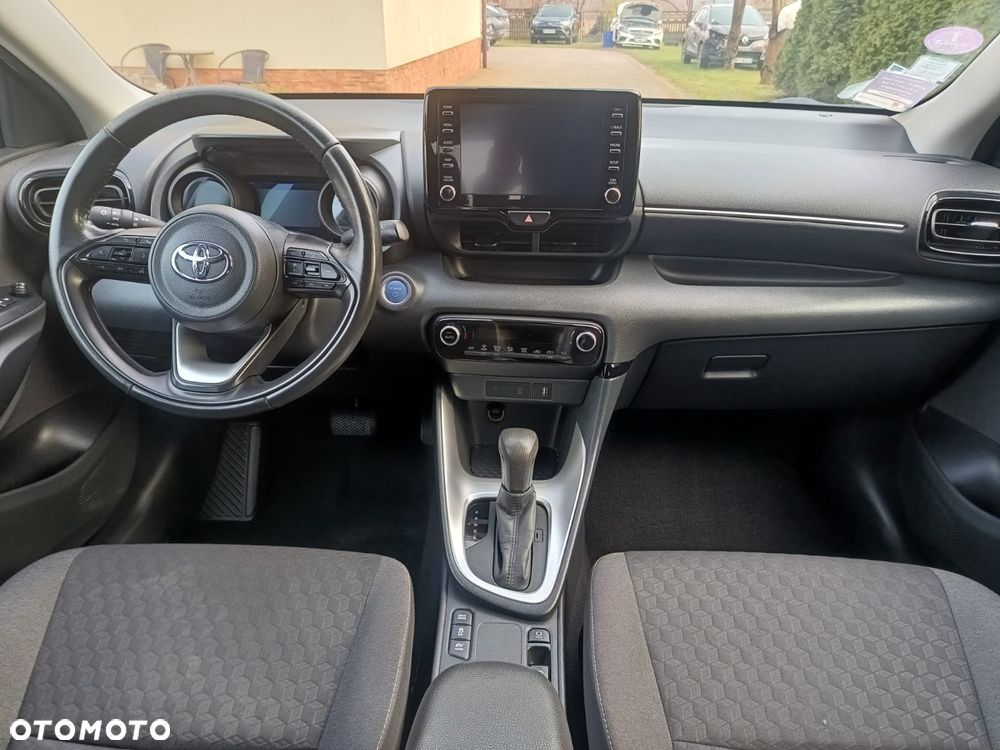 Toyota Yaris Hybrid 1.5 Executive - 6