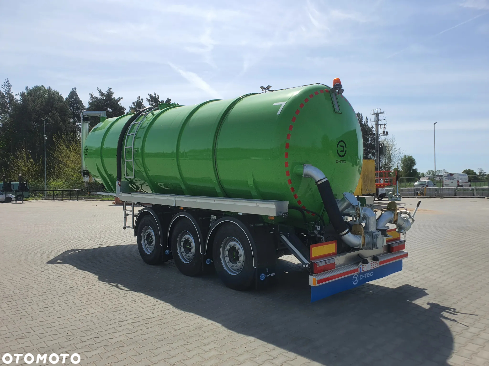 D-TEC Tanktrailer SV2006-BASIC - 4