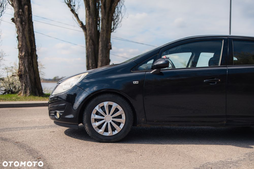 Opel Corsa - 4