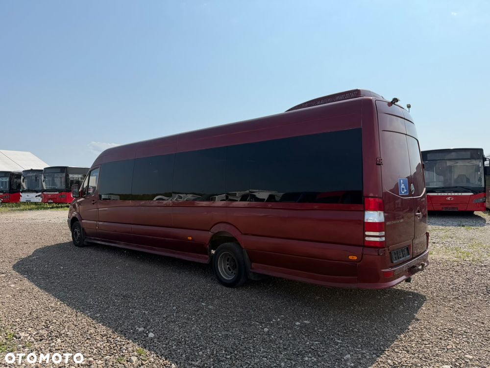 Mercedes-Benz Sprinter 519 - 8