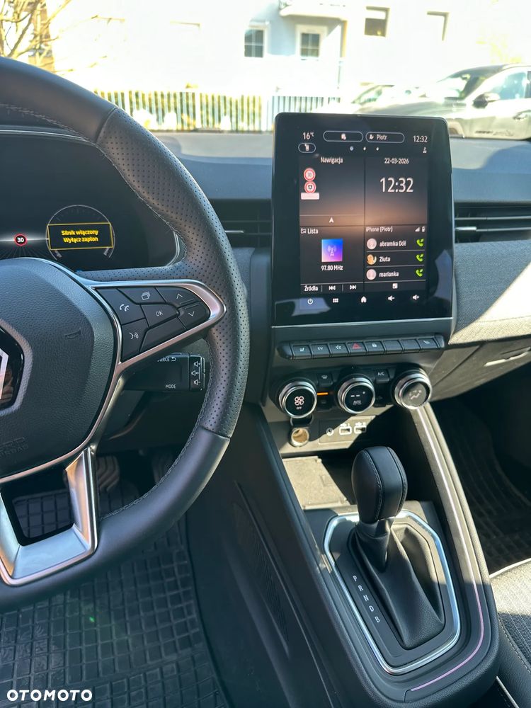 Renault Clio 1.6 E-TECH Techno - 23