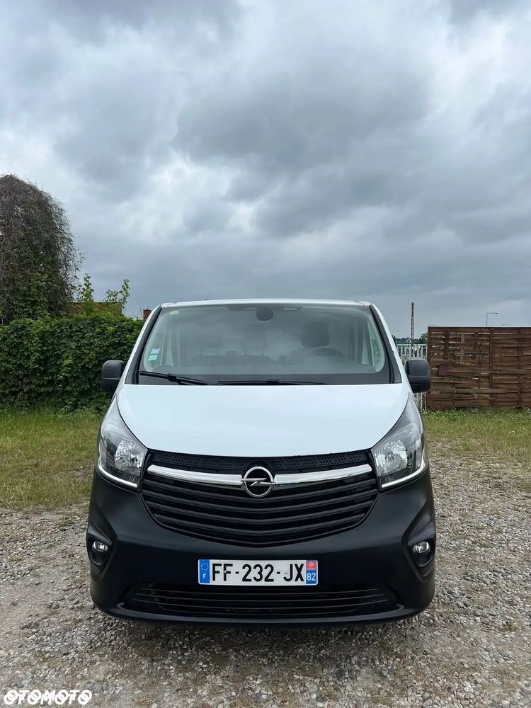 Opel Vivaro - 18