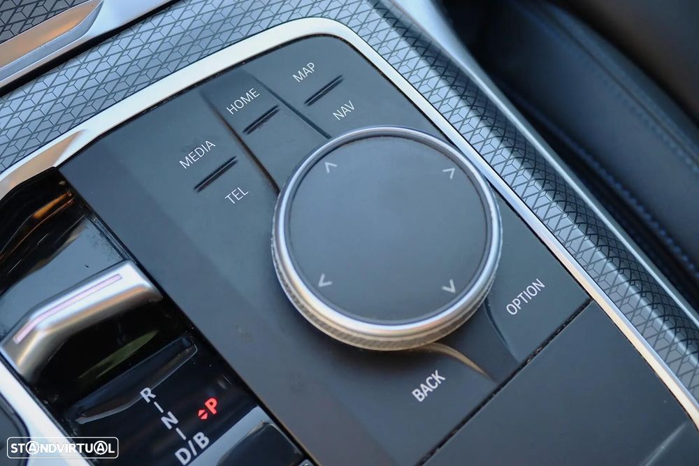 BMW i4 eDrive35 Pack Desportivo M - 25