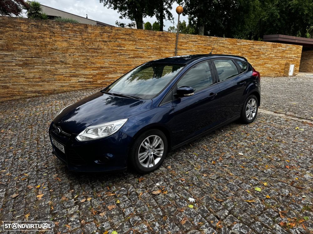 Ford Focus 1.0 EcoBoost S&S COOL&CONNECT - 12