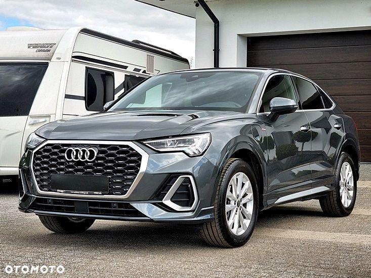 Audi Q3 Sportback 45 TFSIe S tronic S line - 8