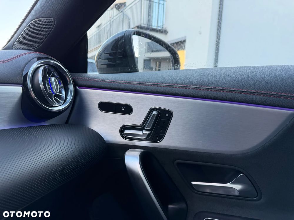 Mercedes-Benz CLA - 14