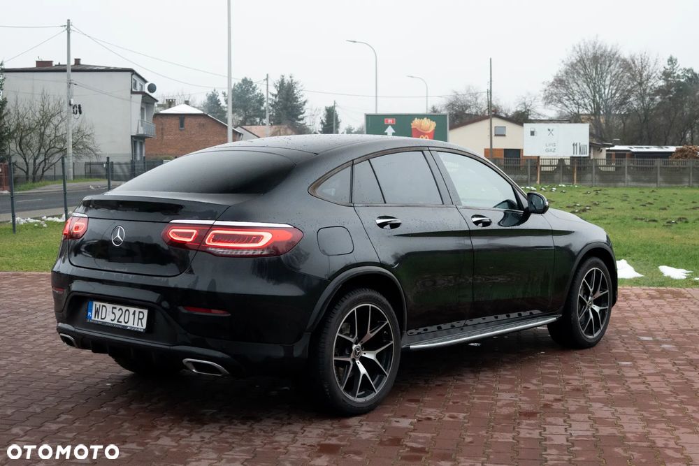 Mercedes-Benz GLC 200 4-Matic - 4
