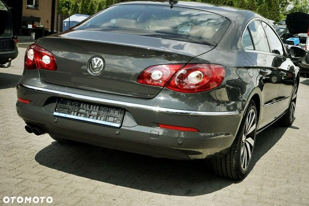 Volkswagen Passat CC - 6