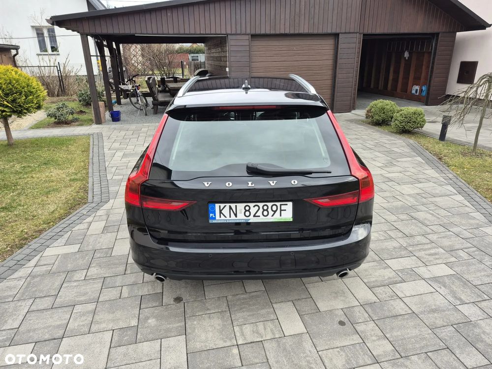 Volvo V90 D3 AWD Momentum Pro - 8