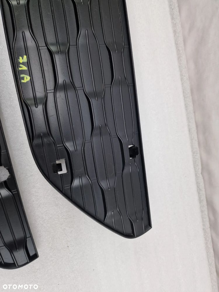 CITROEN C3 II LIFT 13- LEWA KRATKA BOCZNA ZDERZAKA PRZEDNIEGO PRZÓD , NR 9803508077 , NR AUKCJI D/71 - 4