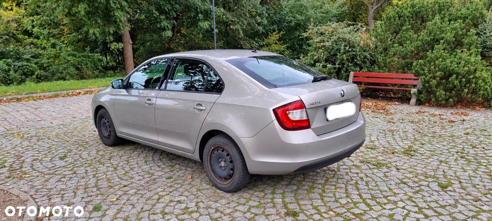 Skoda Rapid 2018 photo 3
