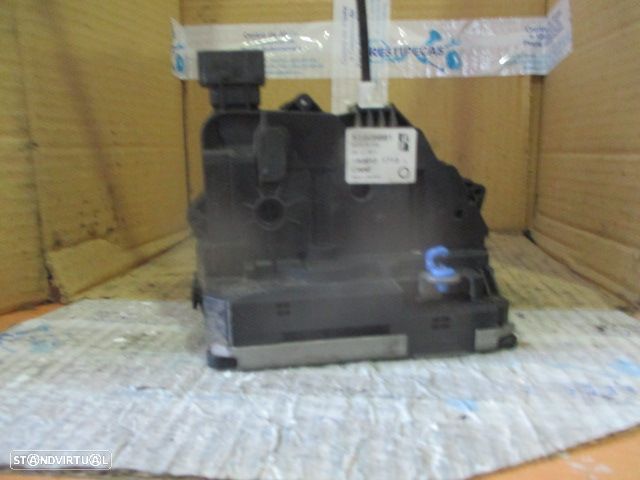 Fecho 51905681 FIAT GRANDE PUNTO 2012 FD 6 PINOS FIAT GRANDE PUNTO 2015 1.3JTD 84CV 5P PRETO F DRT 6 PINOS - 3