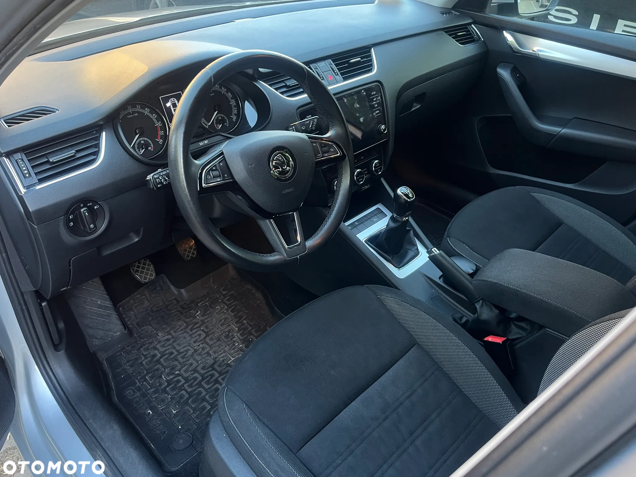 Skoda Octavia 1.6 TDI Ambition - 8