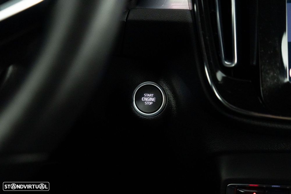 Volvo XC 40 1.5 T4 PHEV Inscription Expression - 23