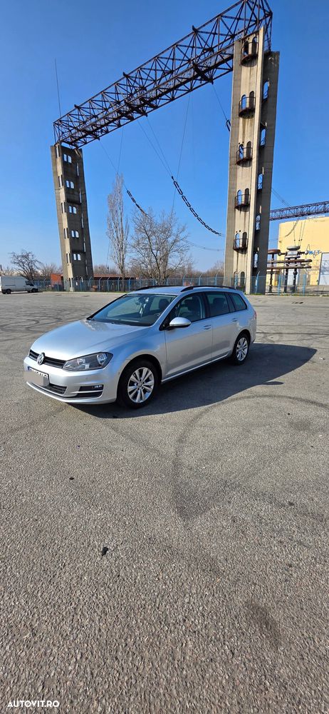 Volkswagen Golf 1.6 TDI BlueMotion Technology Lounge - 30