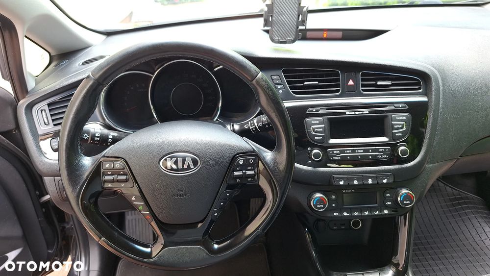 Kia Ceed - 17
