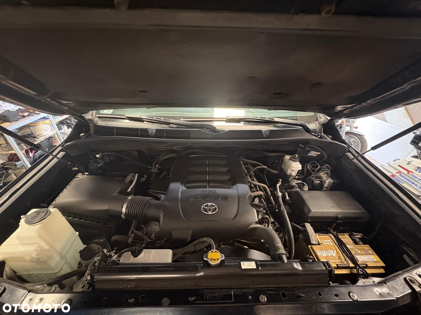 Toyota Tundra - 20