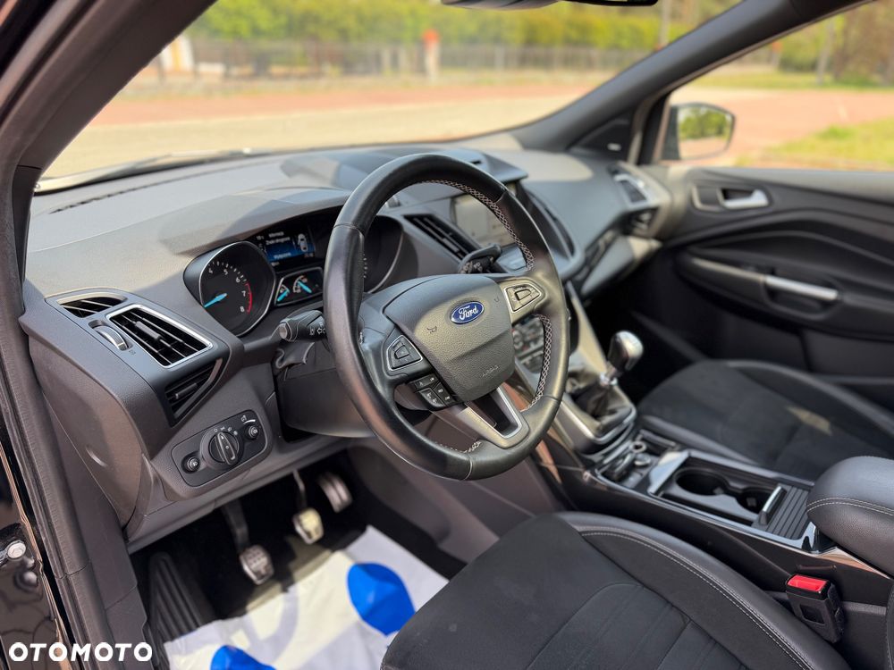 Ford Kuga 1.5 EcoBoost FWD ST-Line Black ASS GPF - 38